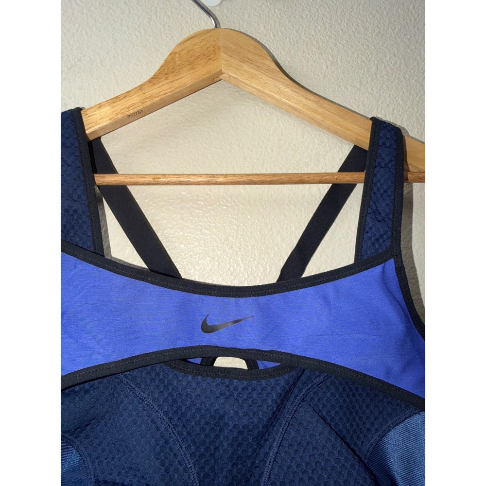Women's Nike Drifit Adv Sports Bra Size Large - Picture 2 of 5